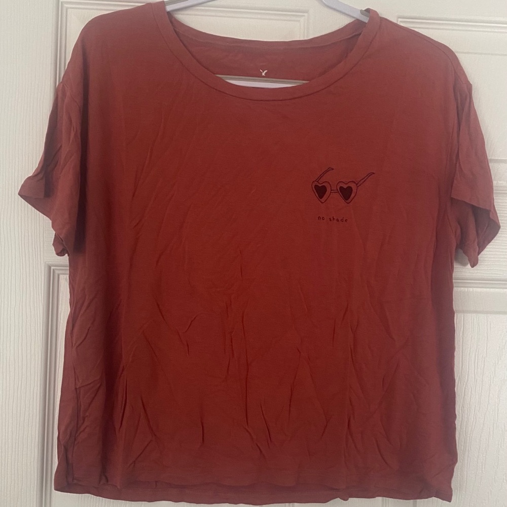 American Eagle tshirt
